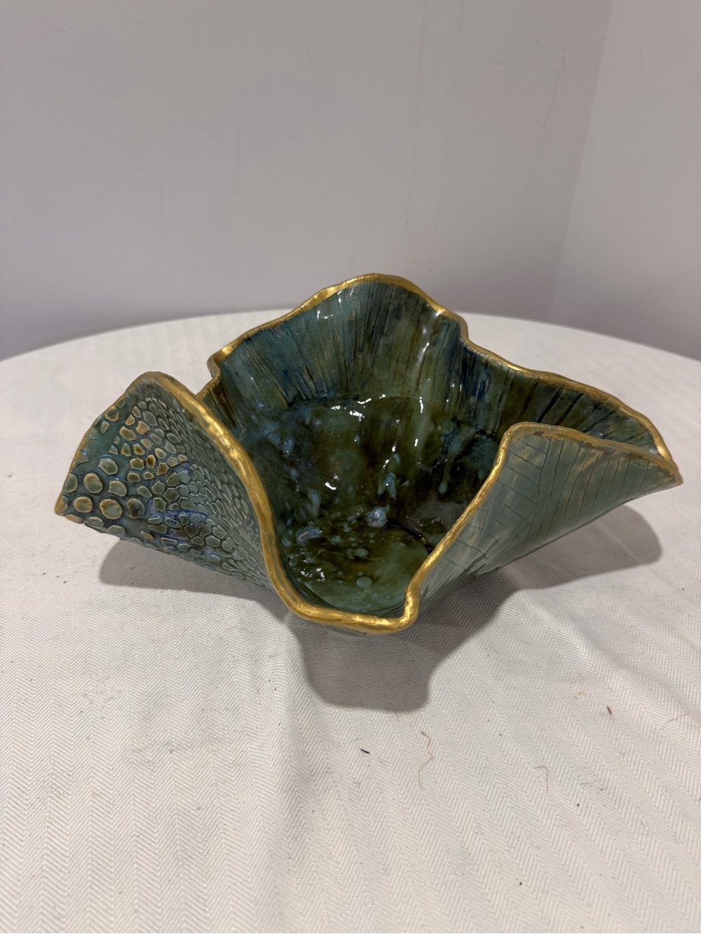 Handcrafted Green Ceramic Pottery Ruffled Decorative Bowl with Gold Trim